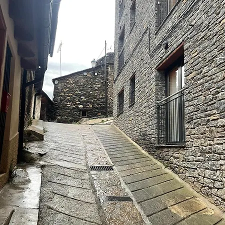 Apartamento Duplex En Rialp - Ars Exterior photo